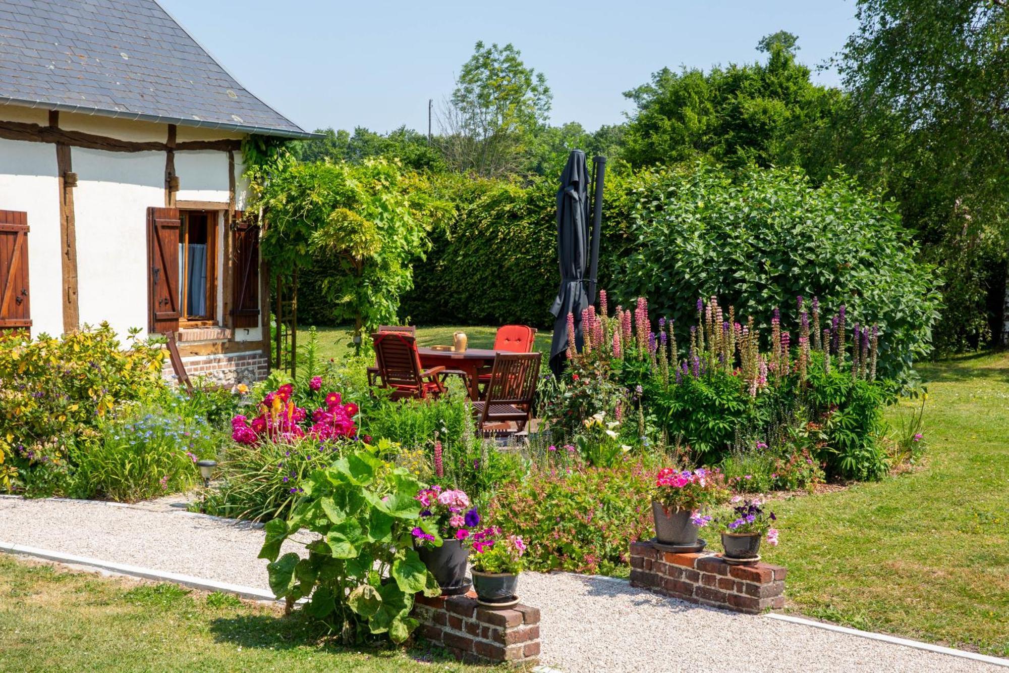 Bed and Breakfast L'Etape Normande Montroty  Exteriér fotografie