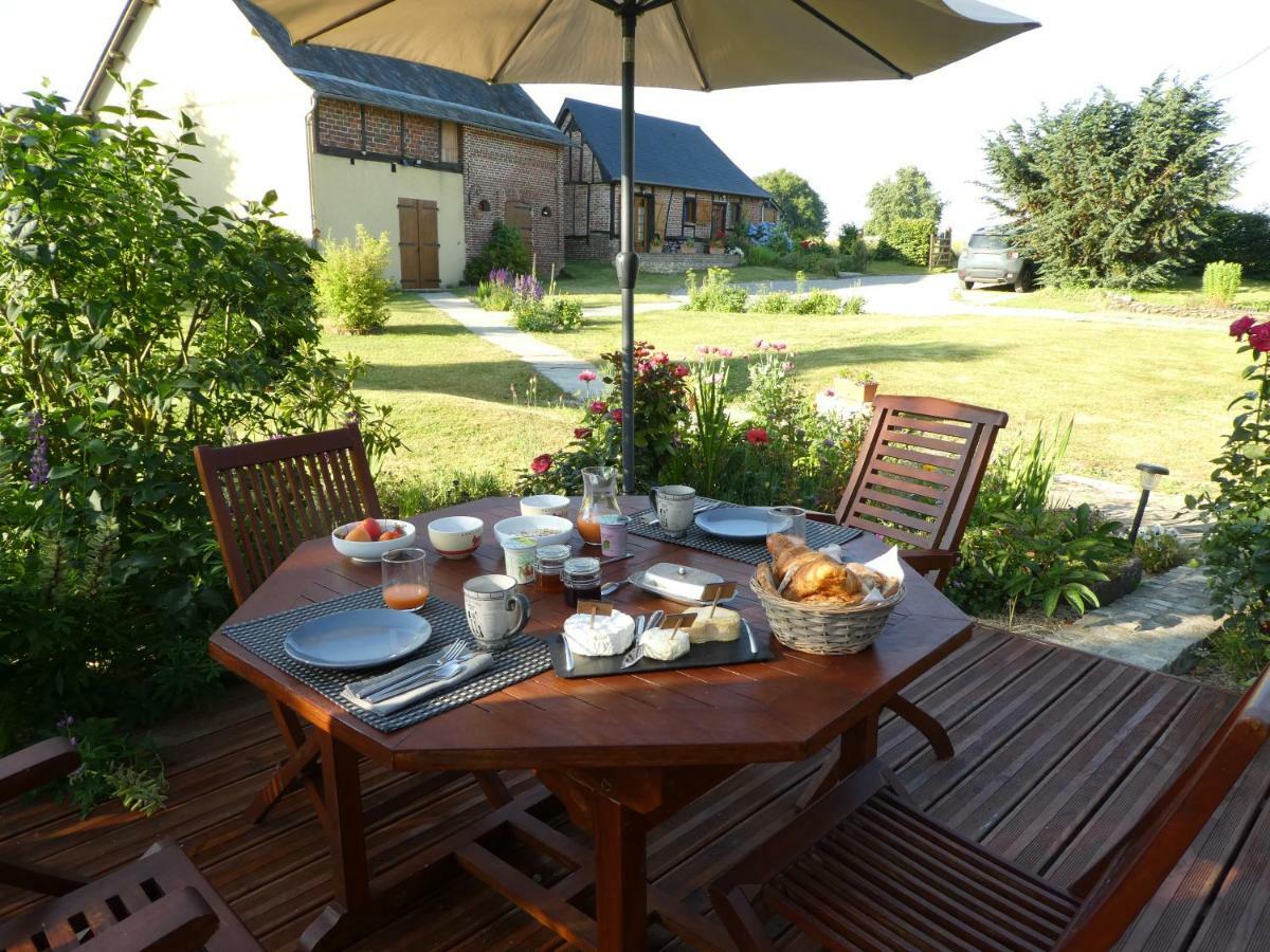 Bed and Breakfast L'Etape Normande Montroty  Exteriér fotografie